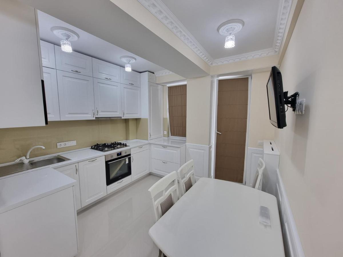 Tourist Grand Apartments Ultracentral Chisinau Exterior foto
